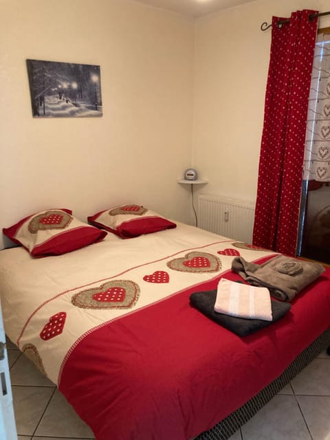 L'Esperluette Apartment in Haute-Savoie