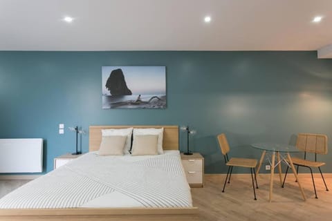 Rose, Appartement Confortable proche Metro Apartment in Montrouge