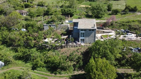 Property building, Natural landscape