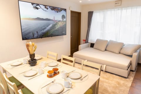 TV and multimedia, Dining area