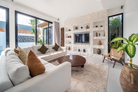 Communal lounge/ TV room, Living room