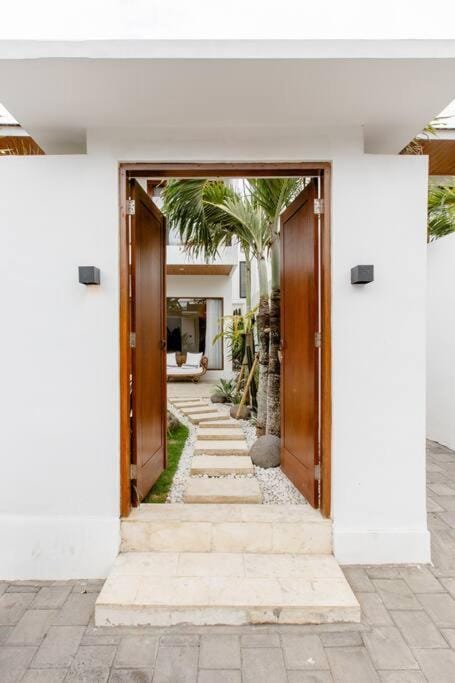 New Cozy 2-b Villa in Canggu Villa in North Kuta