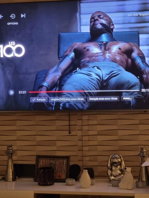 TV and multimedia, Living room, Decorative detail