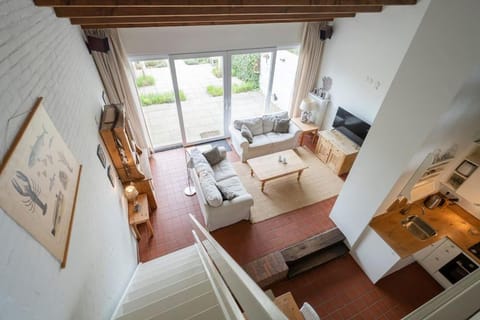 TV and multimedia, Living room, Photo of the whole room