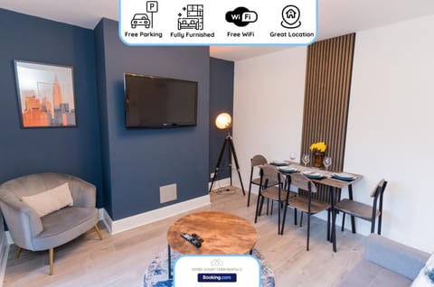 TV and multimedia, Living room, Seating area, Dining area, Evening entertainment