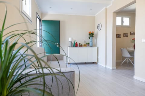 Appartamento terrazza Cavour Apartment in Province of Brescia