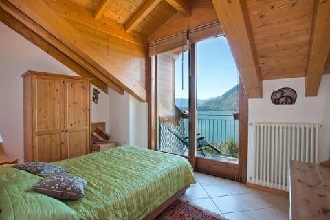 Bedroom, Mountain view, internet