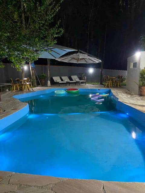 Chácara Paraíso Escondido House in State of Rio de Janeiro