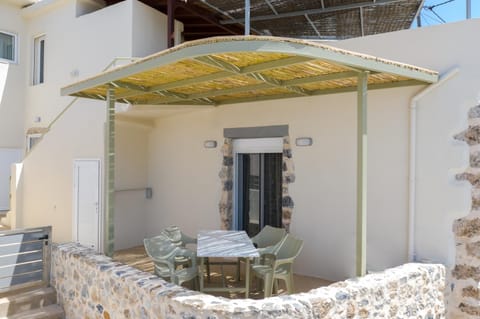 Property building, Day, View (from property/room), Balcony/Terrace, Balcony/Terrace, Seating area