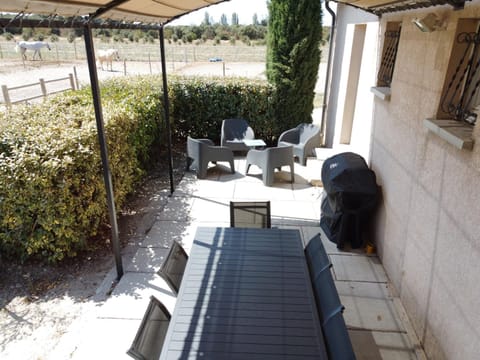 Gîte Pierre Blanche Apartment in Valréas