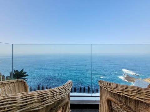 View (from property/room), Balcony/Terrace, Sea view