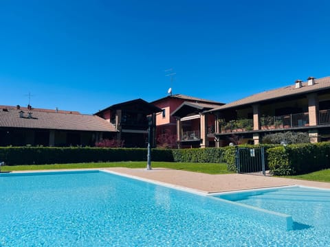Property building, Pool view