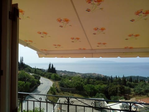 Natural landscape, Balcony/Terrace, Mountain view, Sea view