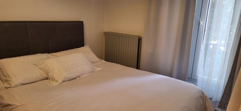 Cosy Appartement Paris Ouest Apartment in Suresnes