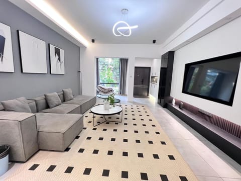 TV and multimedia, Living room, Seating area