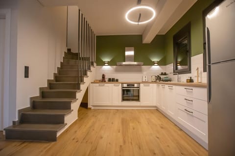 ELEMENT Suites Apartment in Kalabaka