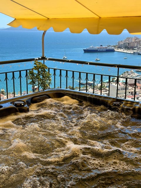 Hot Tub, Balcony/Terrace, Sea view