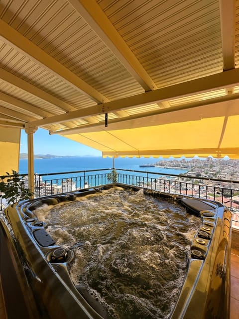 Hot Tub, Balcony/Terrace, Sea view