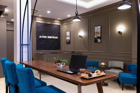 Lobby or reception, Seating area