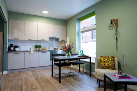 Kitchen or kitchenette, Photo of the whole room, Dining area, oven, stove, kitchen