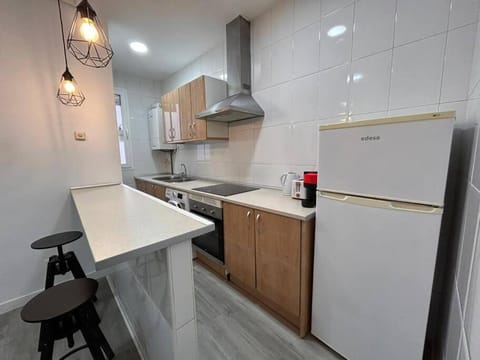 Stunning apartment in Gran Via for 4 people. S3 Apartment in Centro