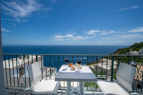 Balcony/Terrace, Balcony/Terrace