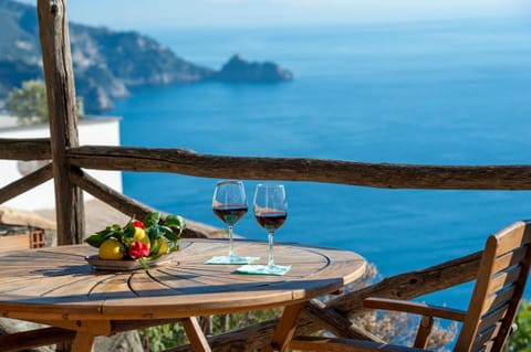 View (from property/room), Balcony/Terrace, Sea view