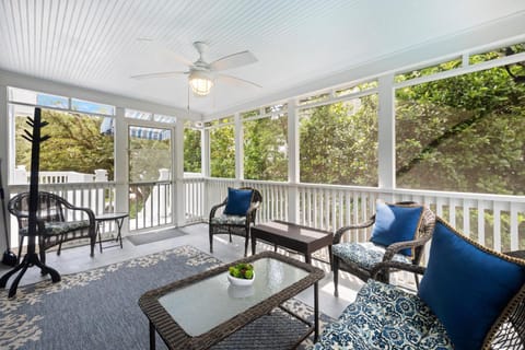 CA411: 411 Carolina Blvd. House in Isle of Palms