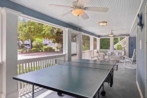 CA411: 411 Carolina Blvd. House in Isle of Palms