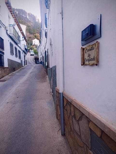 Property logo or sign, Street view