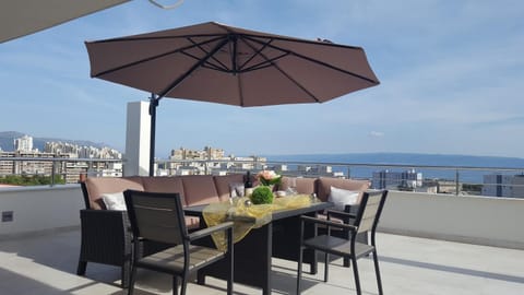 Three Roses Apartment in Split