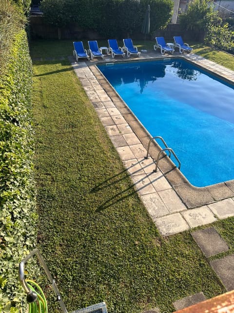 Garden, Garden view, Pool view, Swimming pool, sunbed