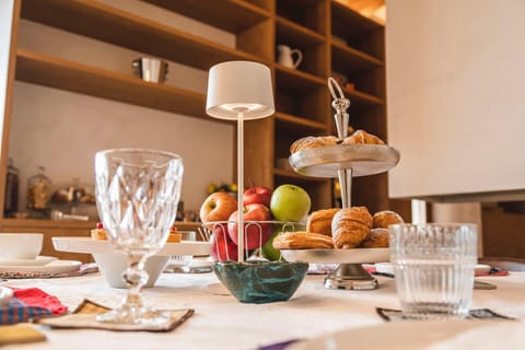 Food and drinks, Food, Breakfast