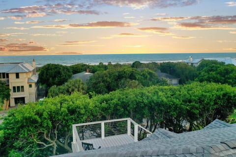 PALM2807: 2807 Palm Blvd. House in Isle of Palms