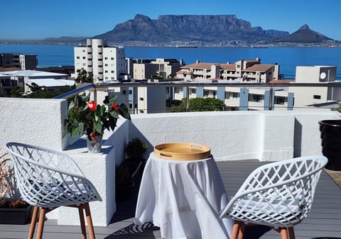 Balcony/Terrace, Mountain view, Sea view