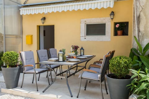 Apartment Pere Apartment in Trogir