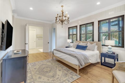 CM3008: 3008 Cameron Blvd. House in Isle of Palms