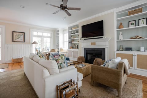 EA2B: 2B Eugenia Avenue House in Kiawah Island