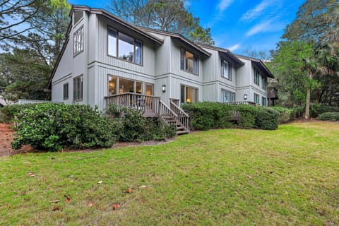 FWO1332: 1332 Fairway Oaks House in Kiawah Island