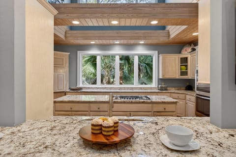 LOW374: 374 Low Oak Woods House in Kiawah Island