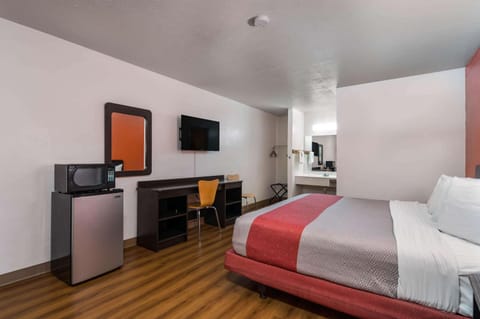 TV and multimedia, Photo of the whole room, Seating area, On site