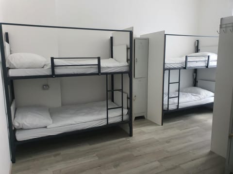 Bed, Bedroom, bunk bed, towels, wardrobe