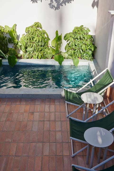 Balcony/Terrace, Swimming pool