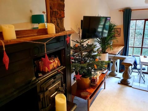 Beckside Cottage House in Robin Hoods Bay