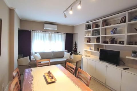 Living room, Dining area, air conditioner