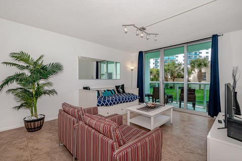 Hollywood on The Beach Apartment in Hollywood Beach