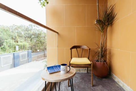 Day, Balcony/Terrace, Seating area