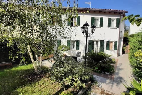 Property building, Garden view