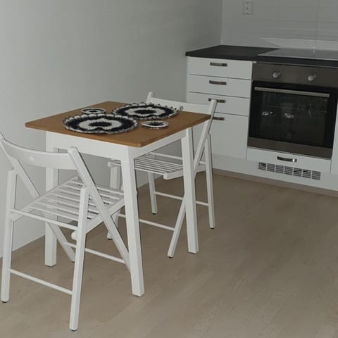 Cozy Studio in Espoo - Free Garage Parking Apartment in Helsinki