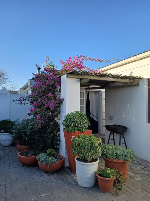 Property building, BBQ facilities